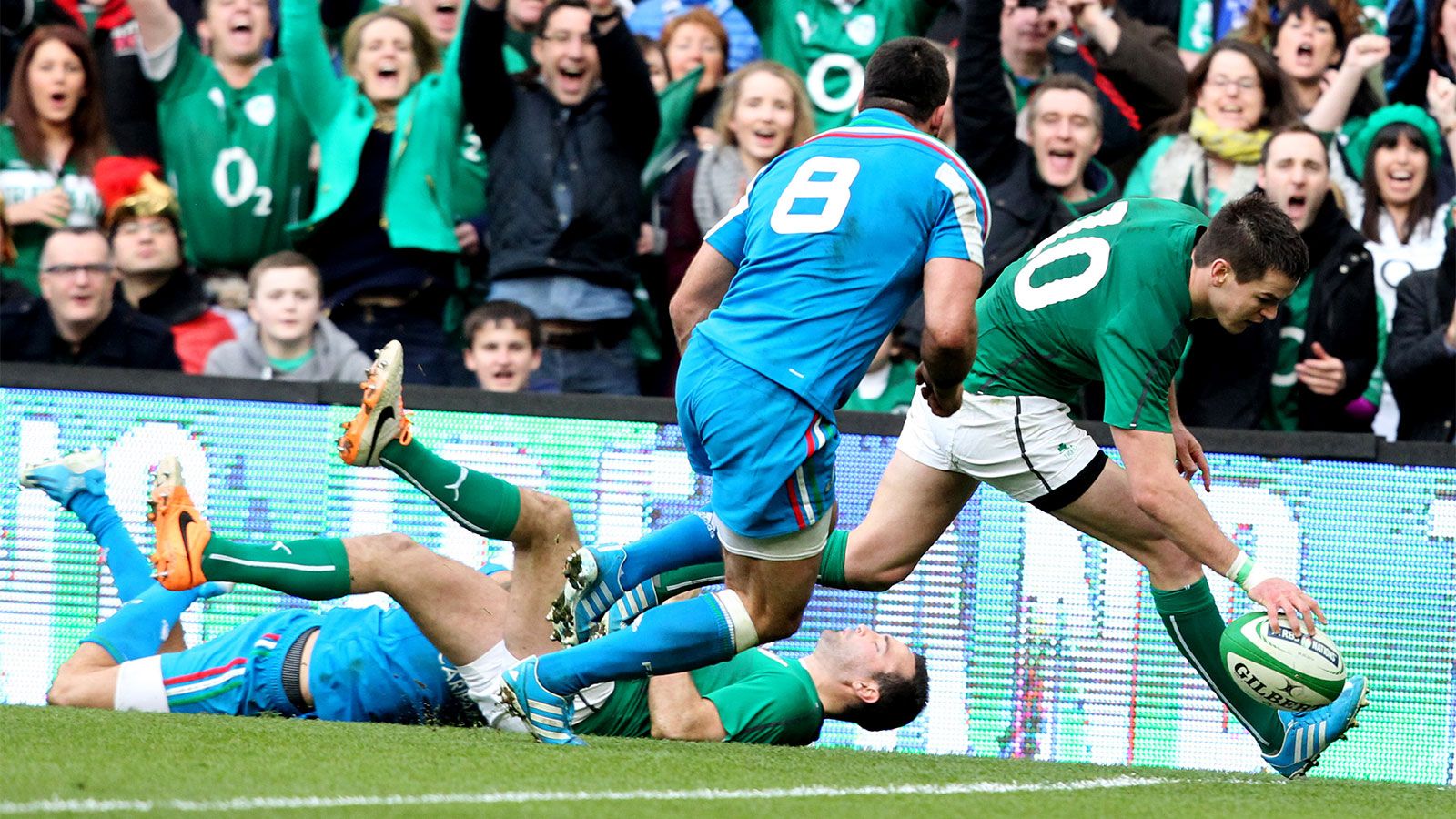 IRLANDA, ESE CANDIDATO QUE SE AFIRMA