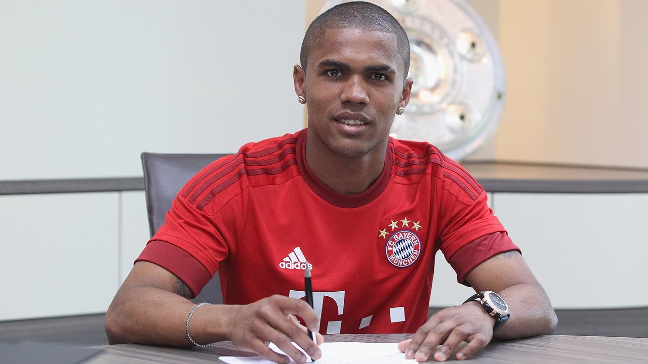 Douglas Costa