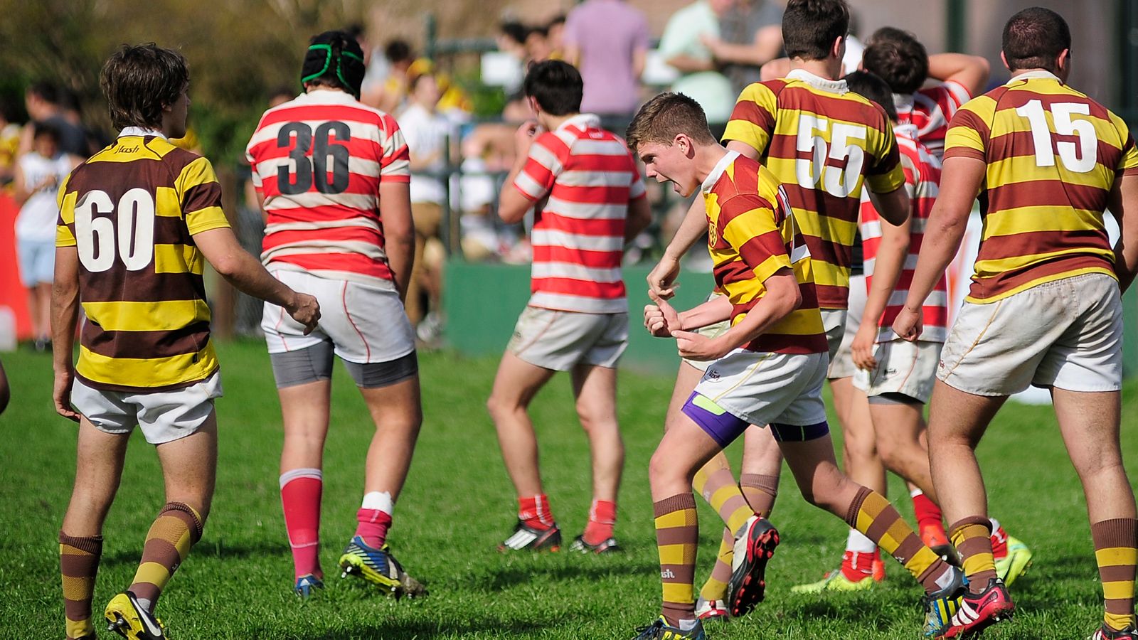 CHICOS CON INQUIETUDES