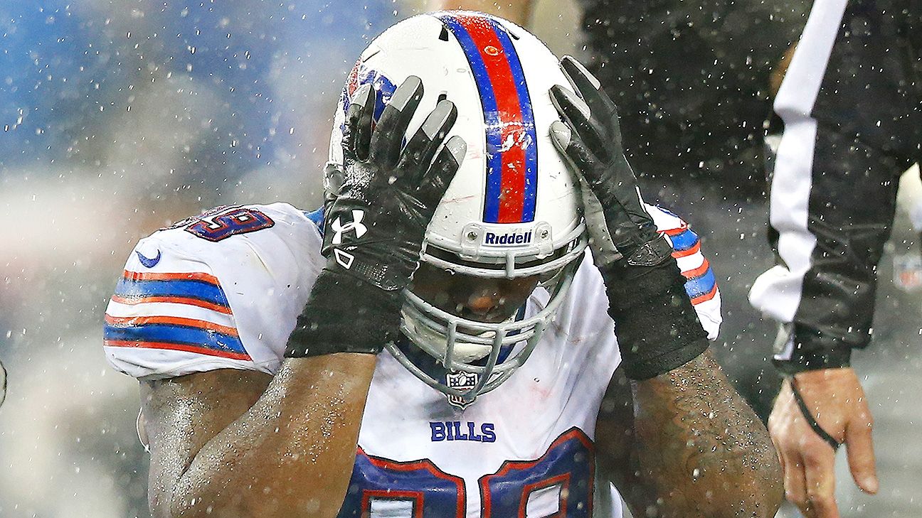 Sources: Bills' Dareus faces 4-game ban for pot
