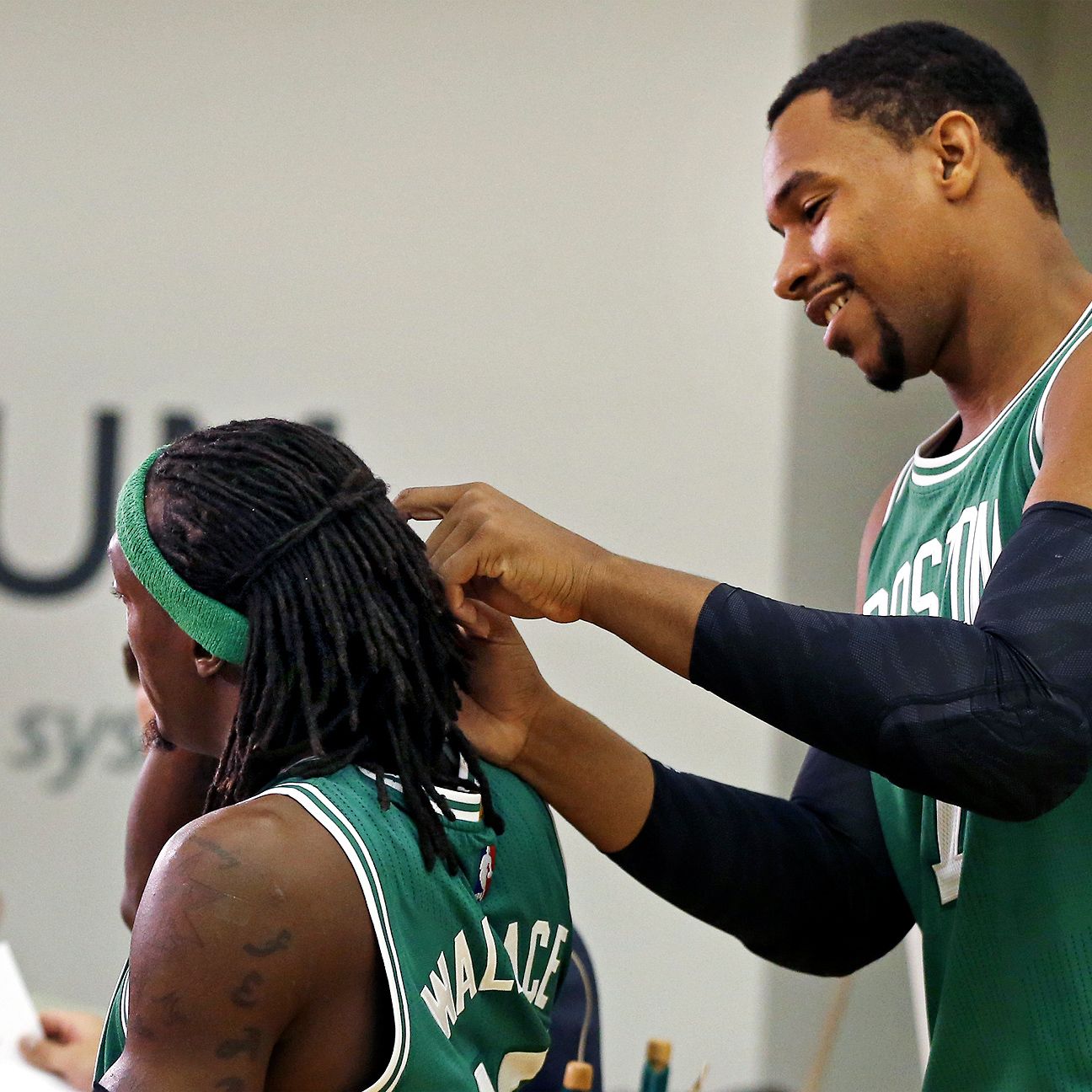 On the mend, Gerald Wallace stays flexible - Boston Celtics Blog - ESPN1296 x 1296