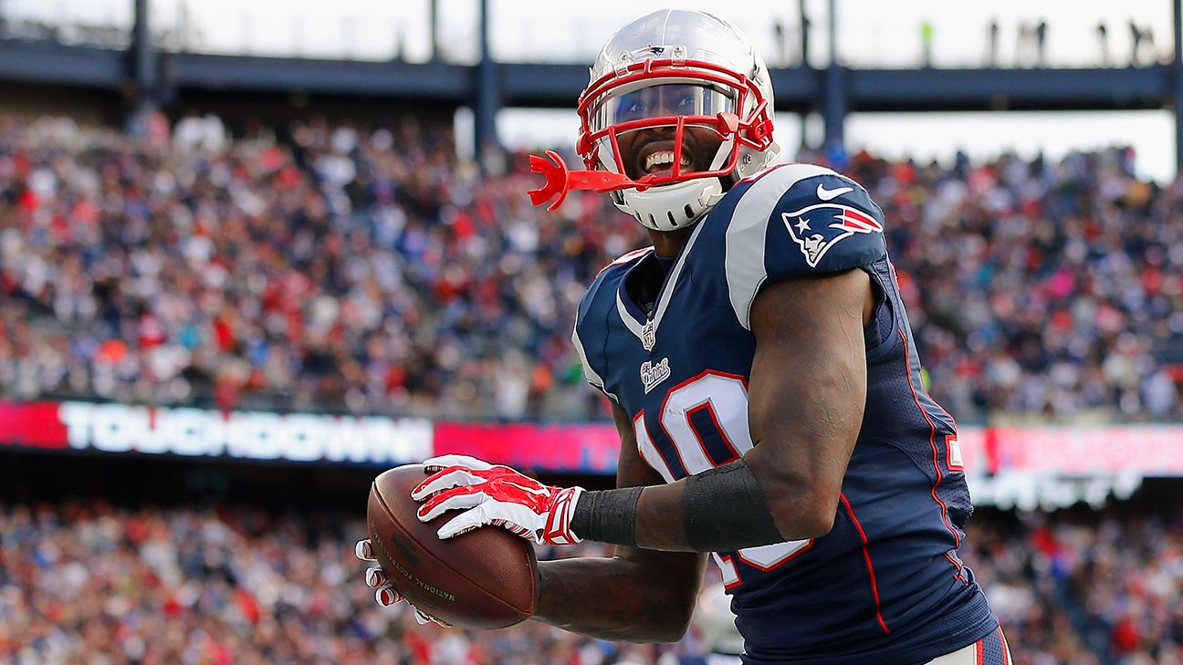 Ex-Patriots receiver LaFell to sign with Bengals