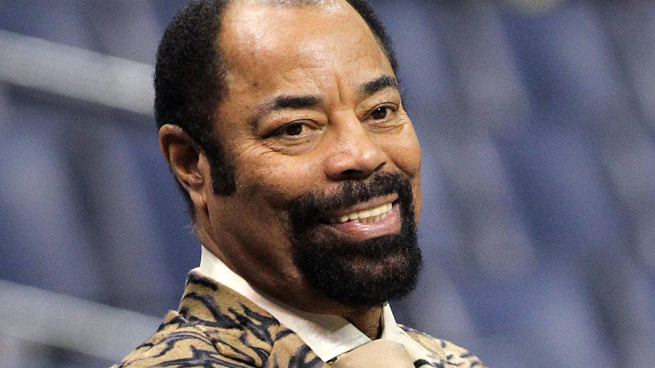 Clyde on Carmelo 'Will he ask out?' New York Knicks Blog ESPN