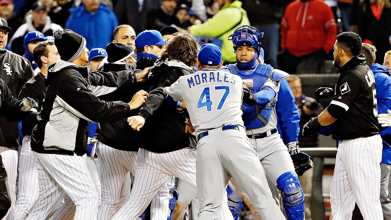 Seven players disciplined for Kansas City Royals, Chicago White Sox brawl