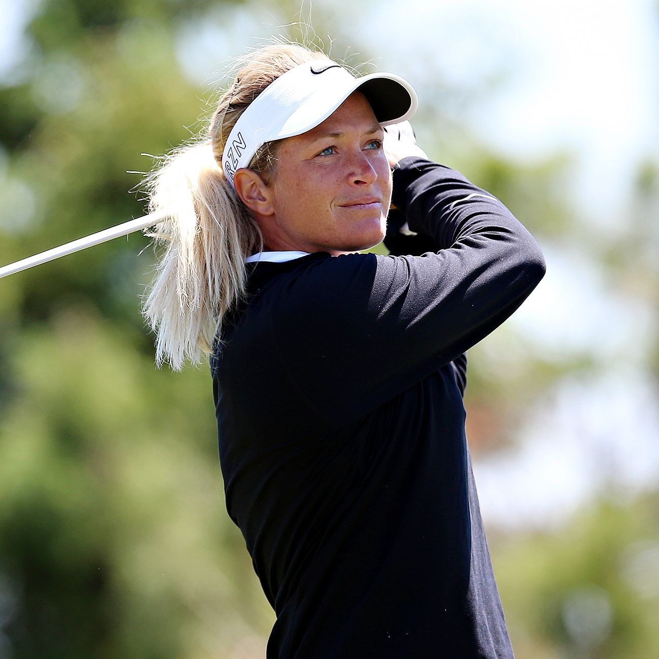 Suzann Pettersen takes 1-shot lead in Manulife LPGA Classic