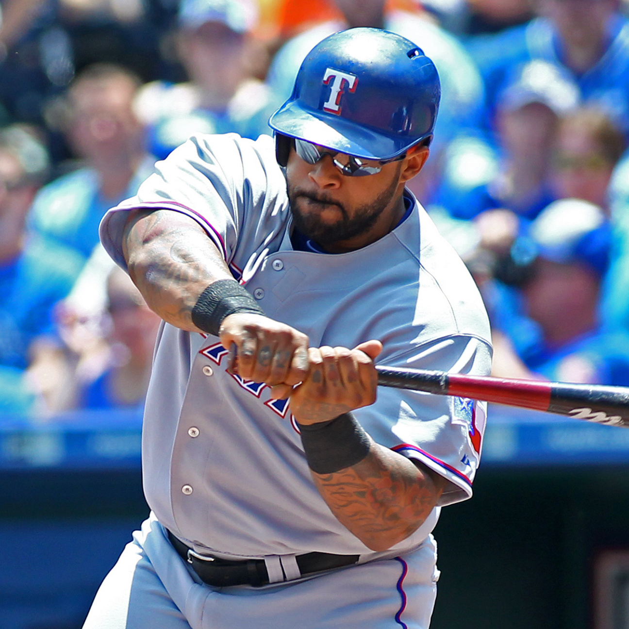 Prince Fielder of Texas Rangers hits 300th career home run