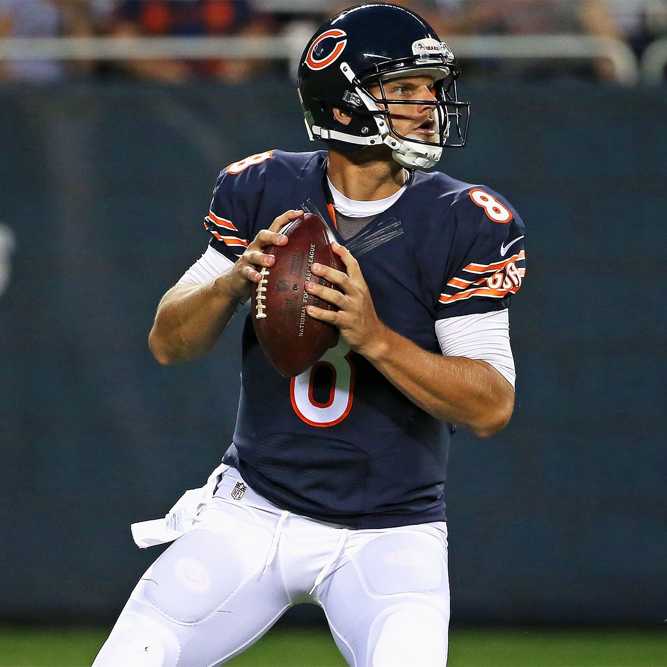 Clausen relishing tough road test vs. Seahawks