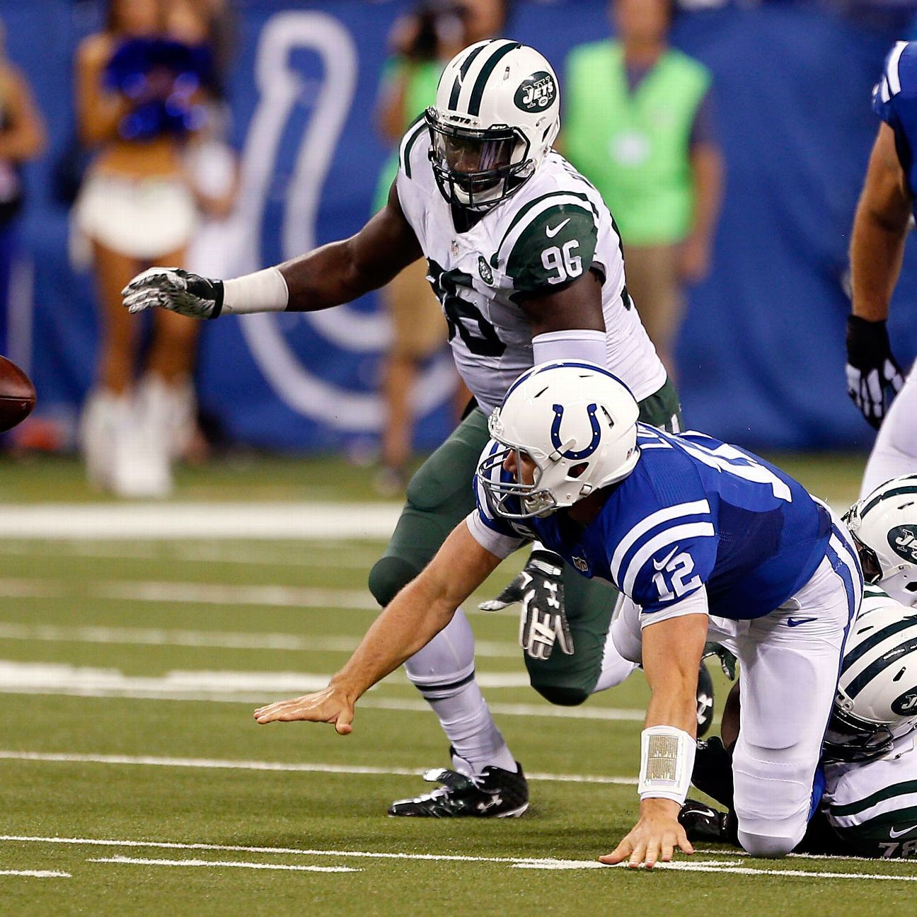 Andrew Luck's struggles reminiscent of Tom Brady's at similar juncture