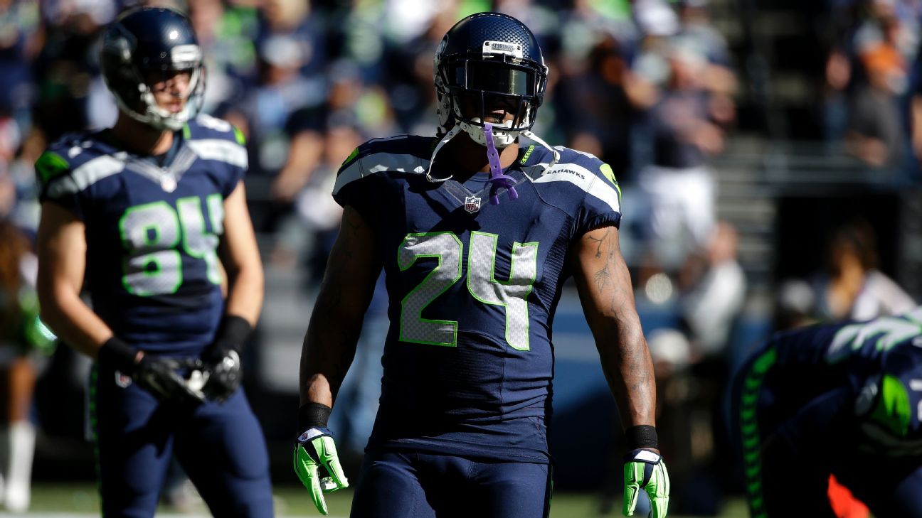 Seahawks RB Marshawn Lynch reportedly rehabbing with MMA coach