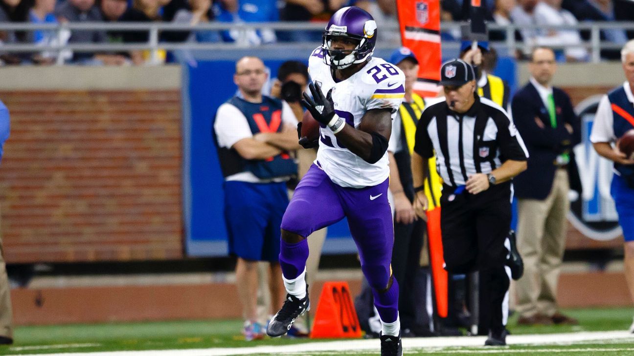 Vikes' Peterson thinks he can play until age 40