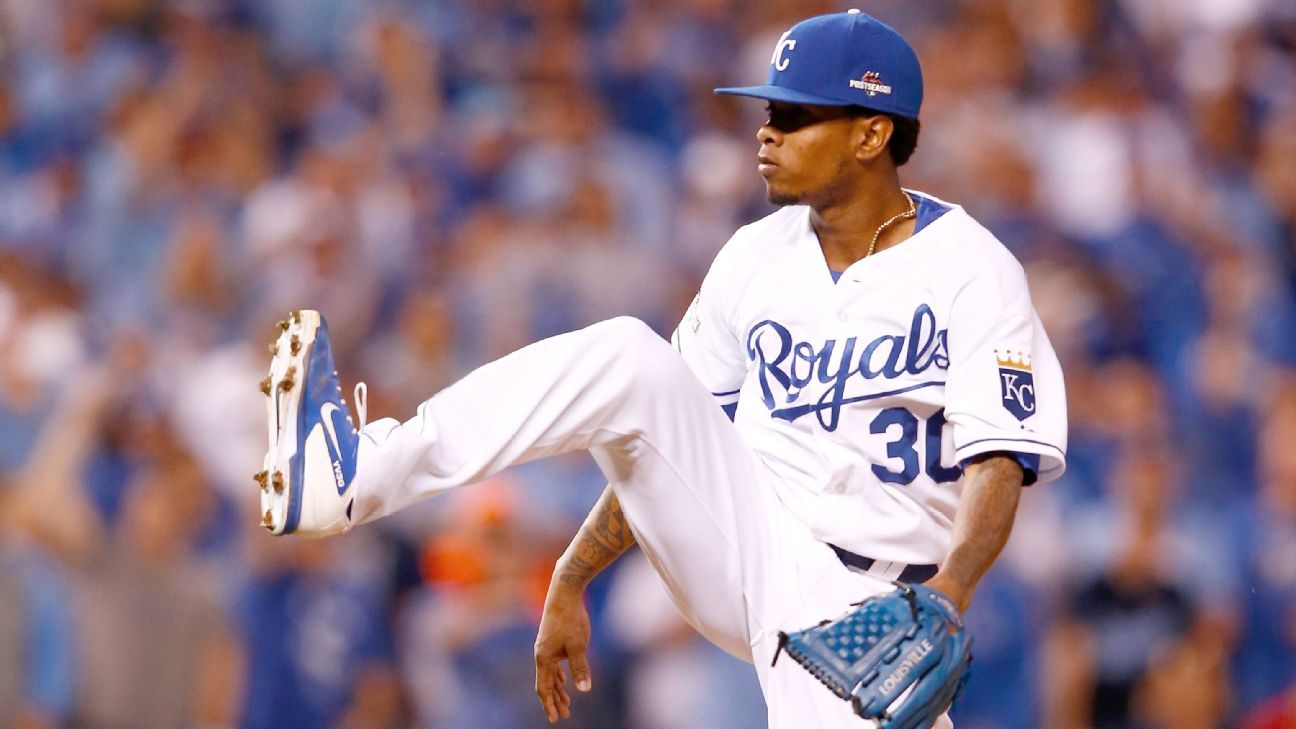 Kansas City Royals to 1st in Series history to start three