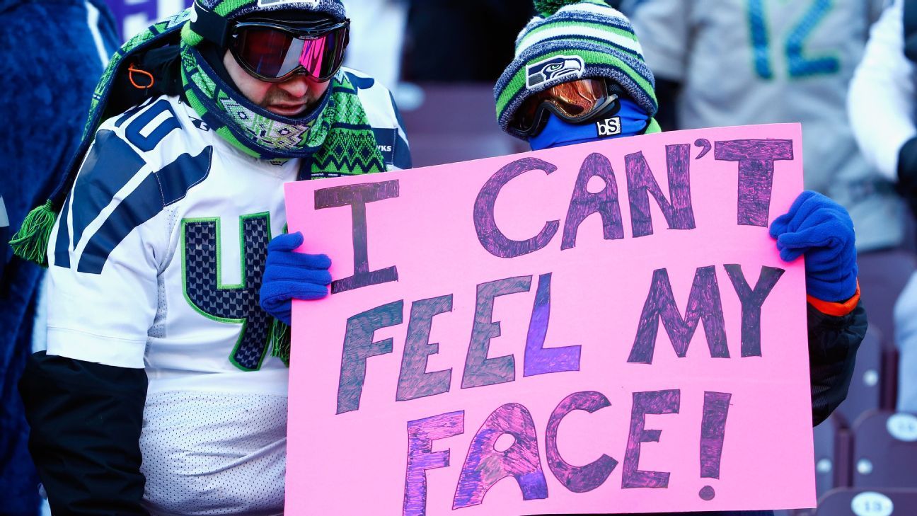 Photos: How fans are braving the sub-zero temperatures for Seahawks-Vikings