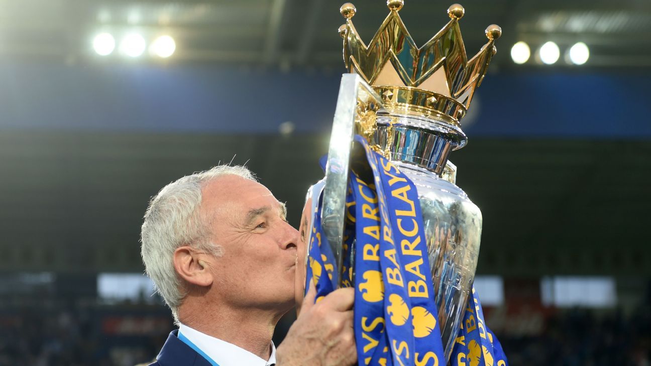 Claudio Ranieri se hizo con el trofeo de la  Premier League