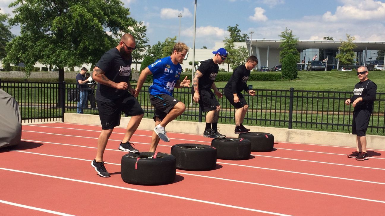 Panthers TE Greg Olsen spends day as Dale Earnhardt Jr.'s over-the-wall gang