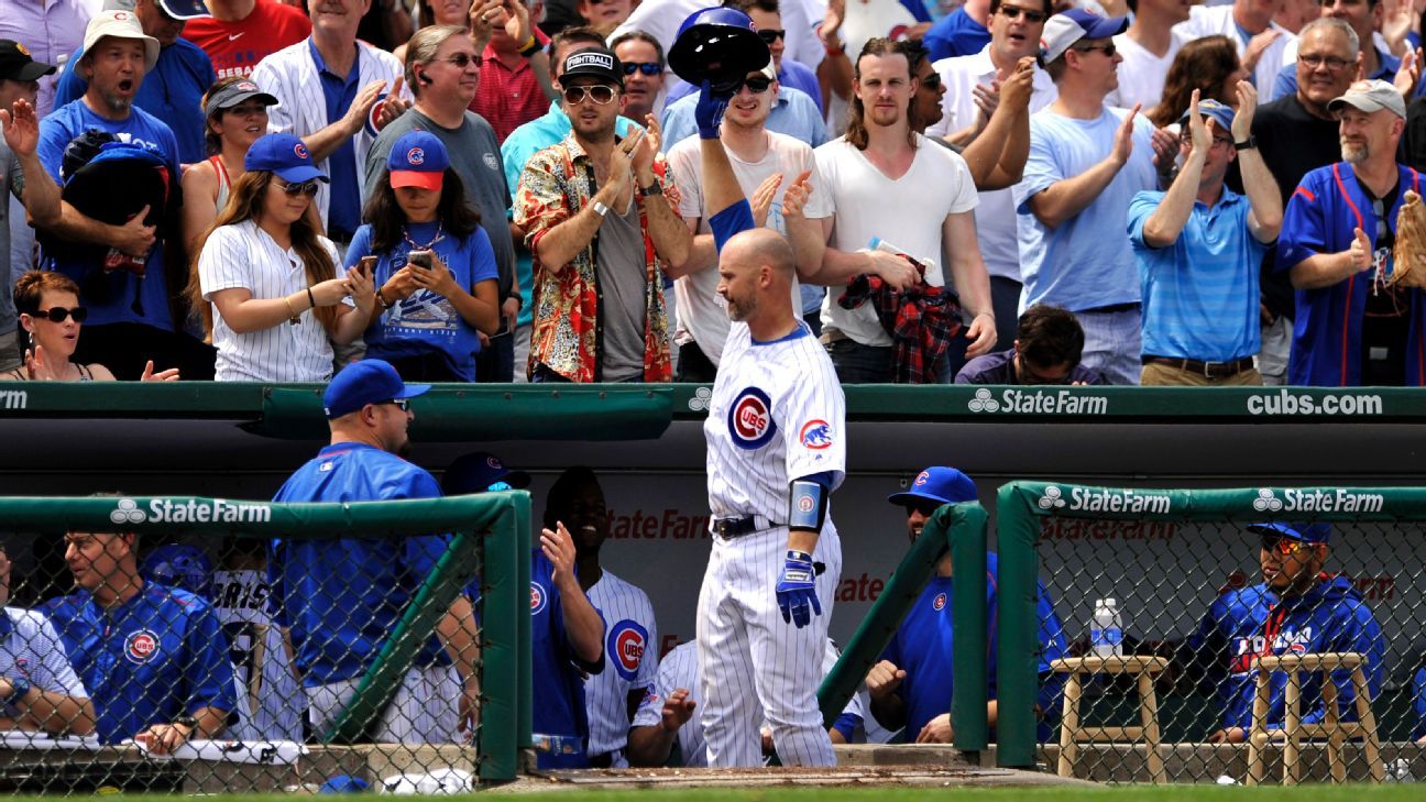 Hitting his 100th home run special for David Ross, Chicago Cubs