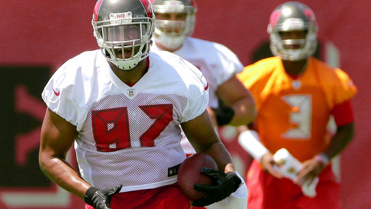 Jets claim Seferian-Jenkins after release by Bucs