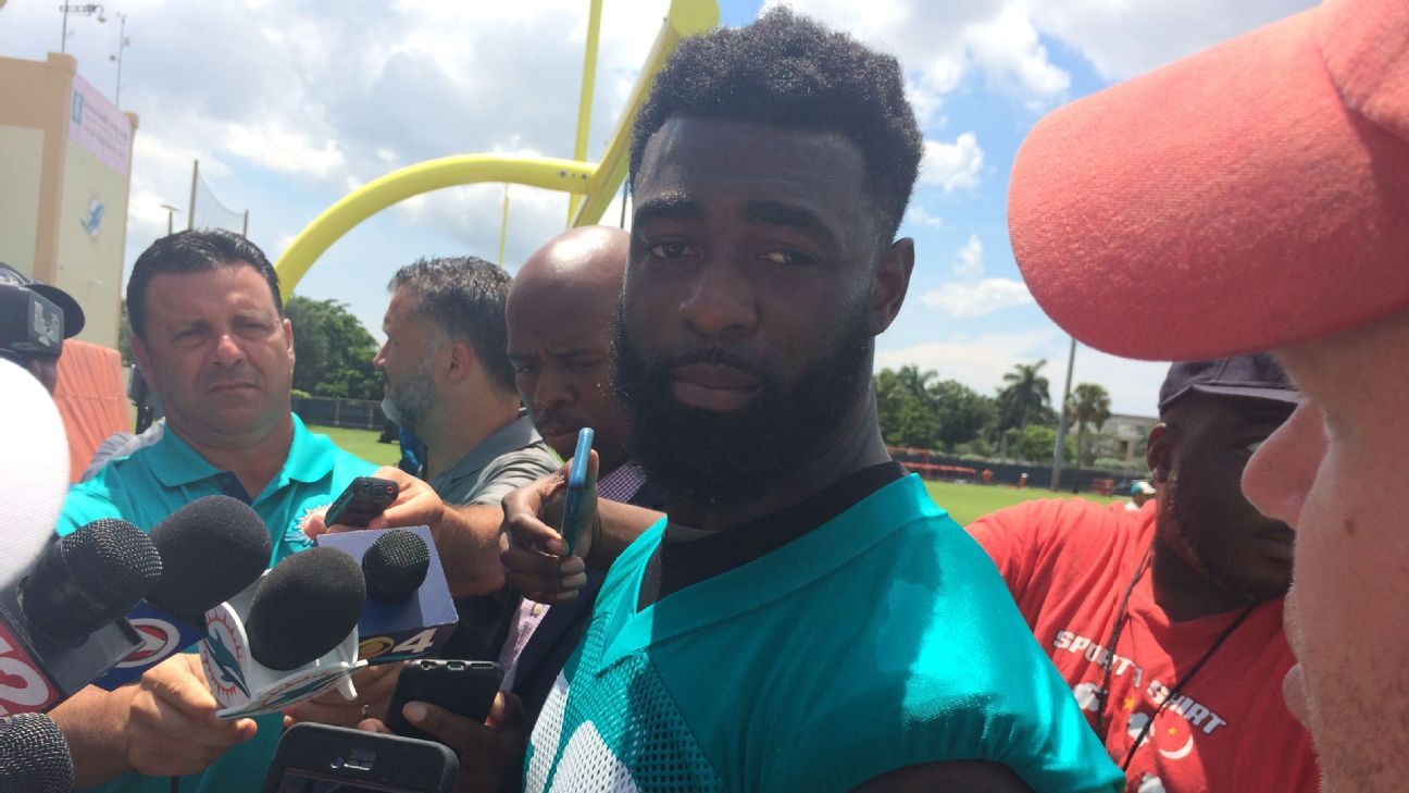 Safety Jones joins Dolphins after 1-day holdout