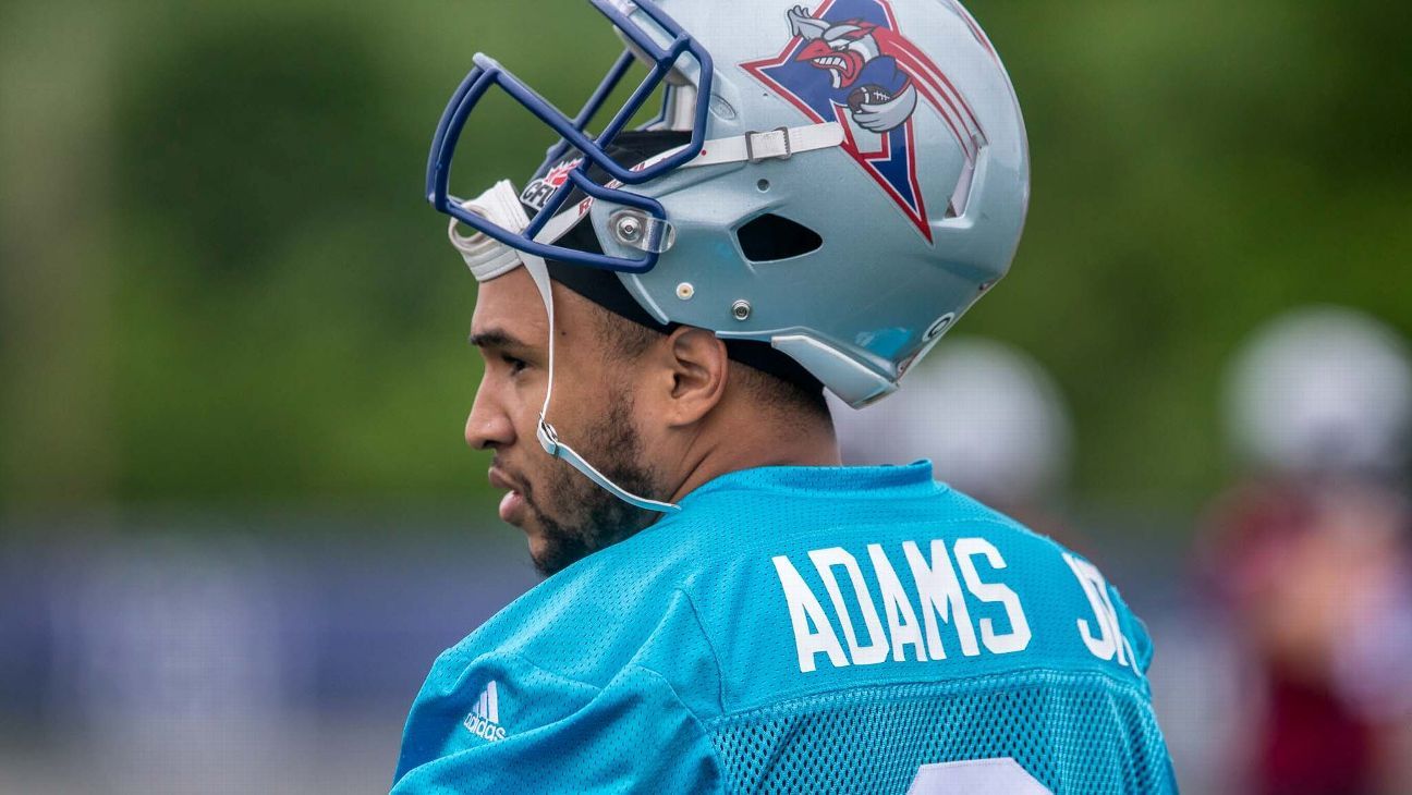 QB Vernon Adams to use CFL as a launchpad