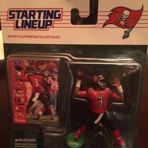 Tampa Bay Buccaneers to bring back Starting Lineup figurines