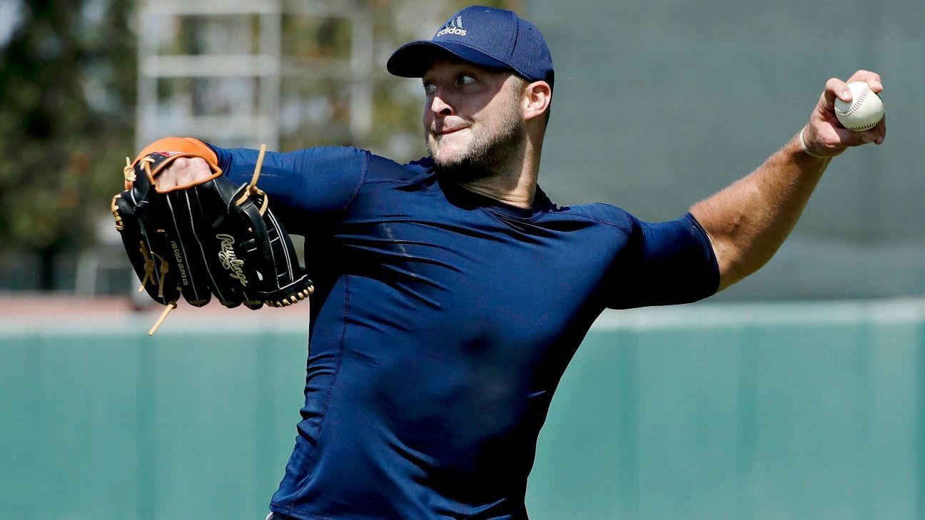 New York Mets sign former QB Tim Tebow to minor league contract