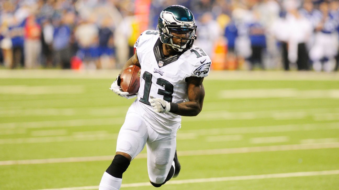 Bucs sign ex-Eagles WR Huff to practice squad