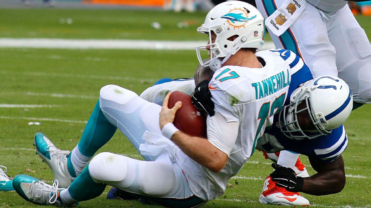 Dolphins WR Greg Jennings: QB Ryan Tannehill 'far' from elite