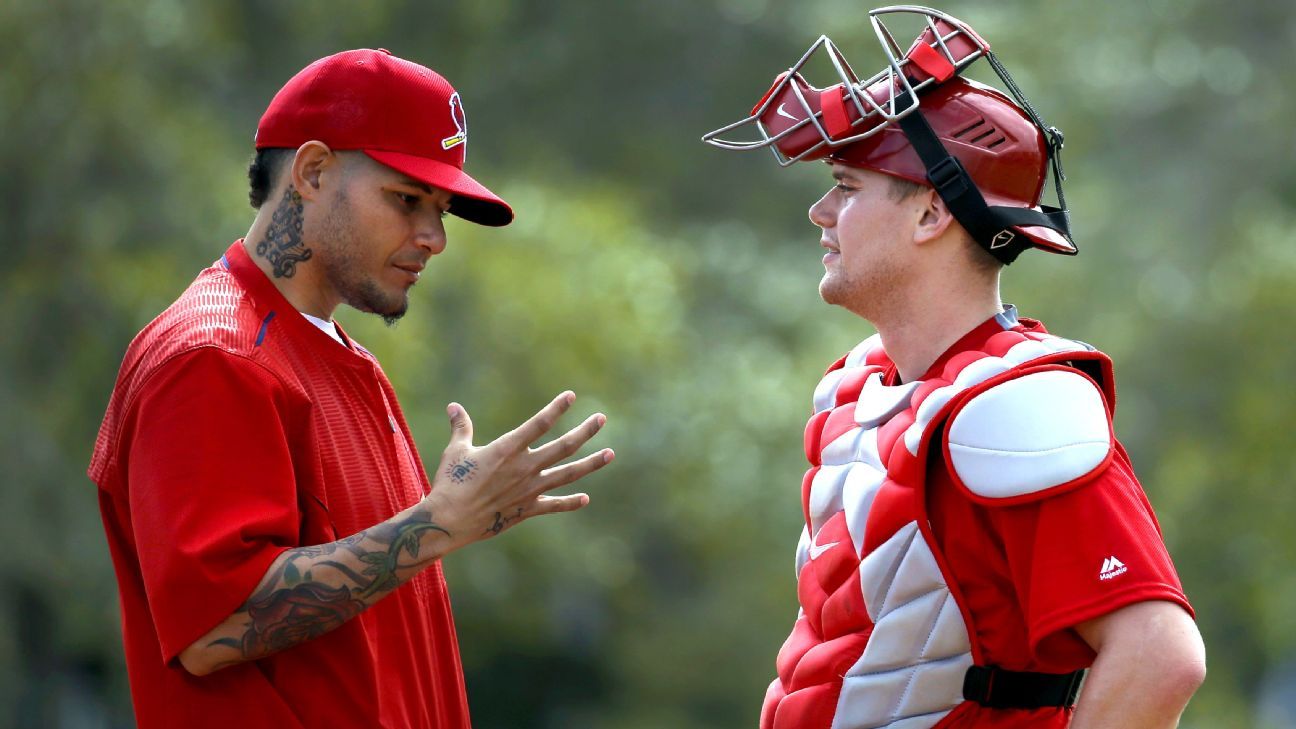St. Louis Cardinals&#39; Yadier Molina passing torch to Carson Kelly - St Louis Cardinals- ESPN
