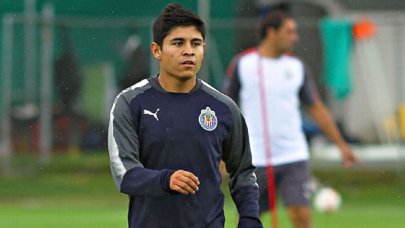 'Chofis' recuerda a afición que Chivas tiene seis finales en dos años