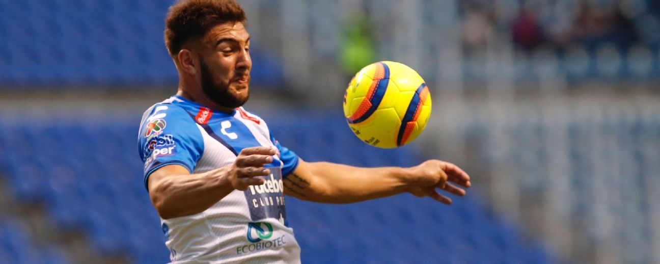 Puebla apela sanción a Lucas Cavallini