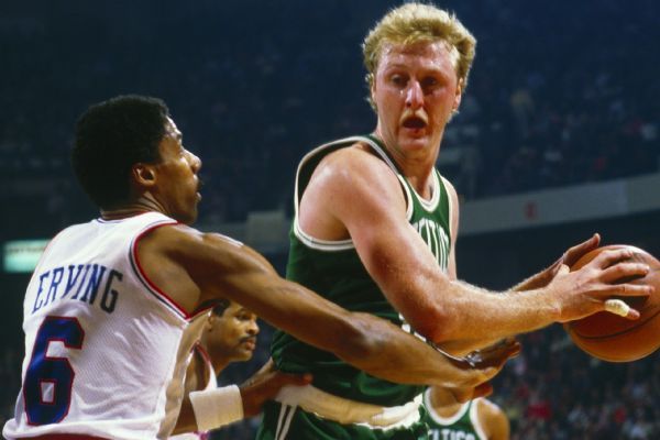Antes de comenzar su serie contra los Celtics, los 76ers reciben un curso de historia