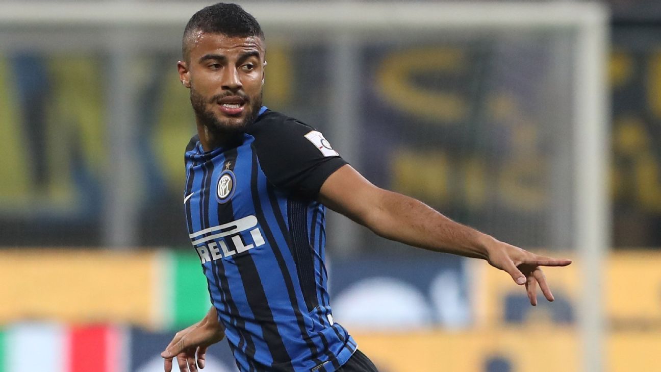 Inter pide cita al Barcelona por Rafinha