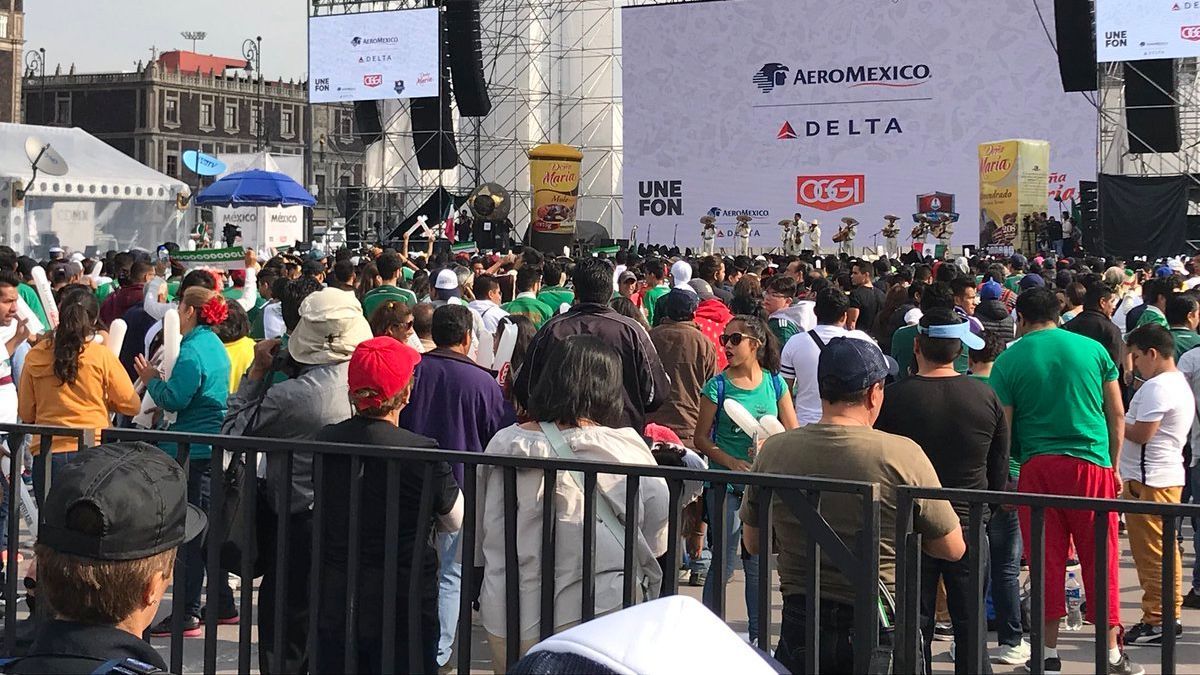 Afición en Zócalo se olvida de grito discriminatorio