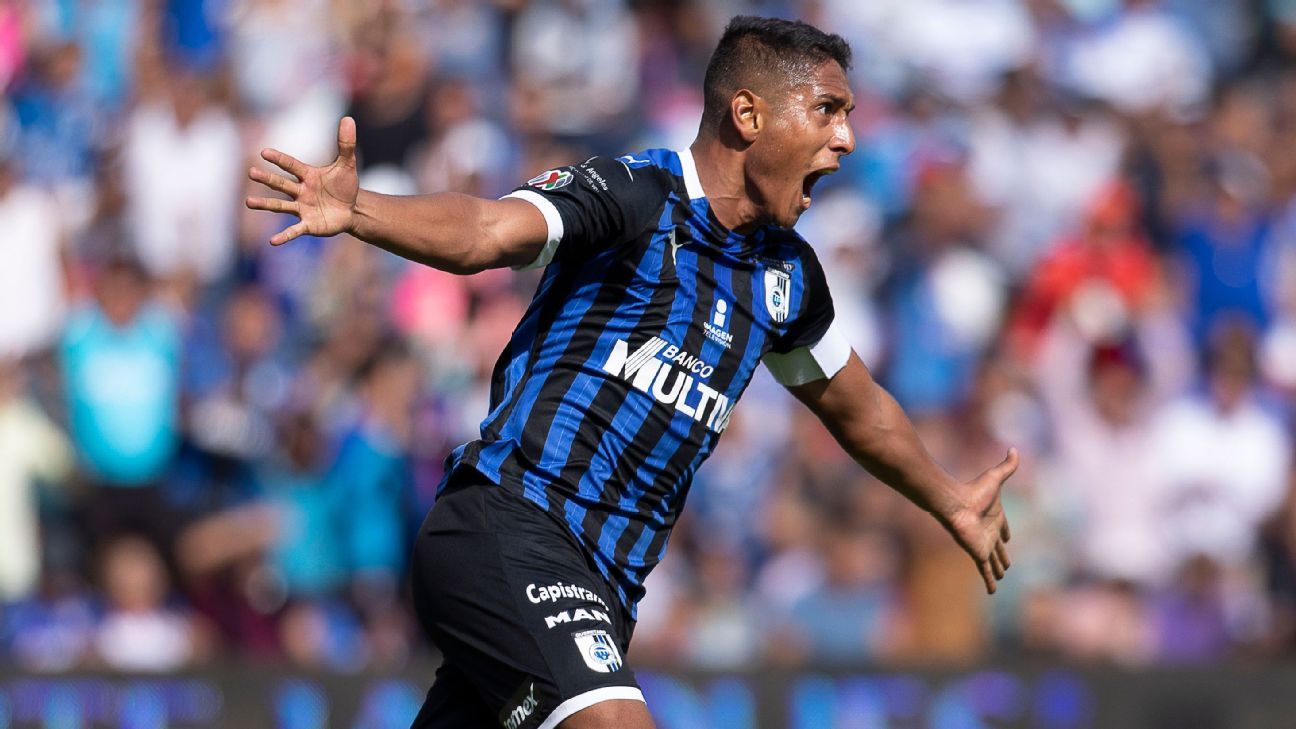 Ex jugadores de Cruz Azul orquestaron goleada sobre La Máquina