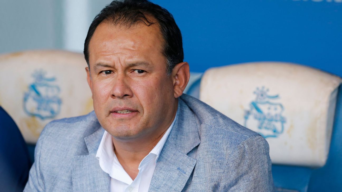 Juan Reynoso fue elegido mejor técnico de la fecha en México