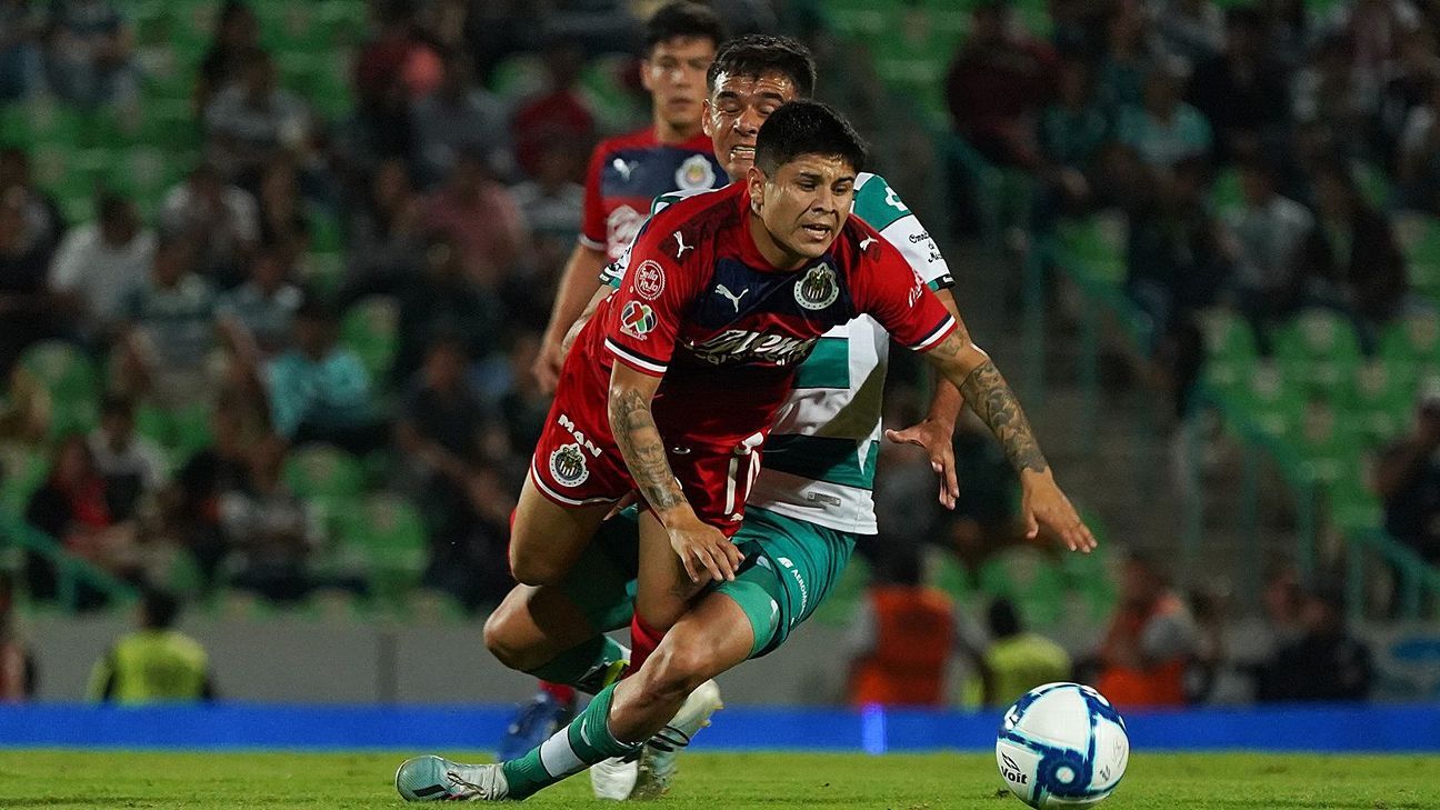 En Chivas, dos jugadores presentan influenza