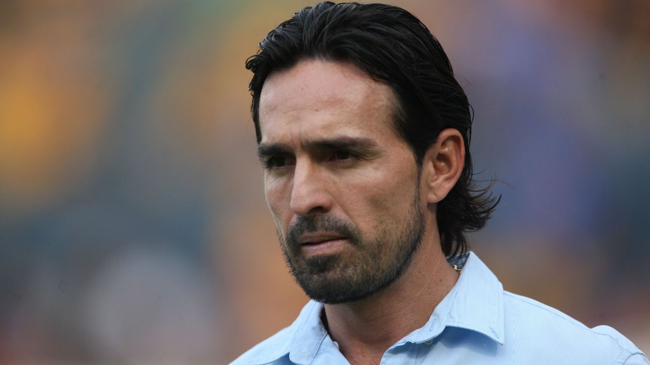 Chivas y Tampico guardaron minuto de silencio por el fallecimiento de Jimmy Goldsmith