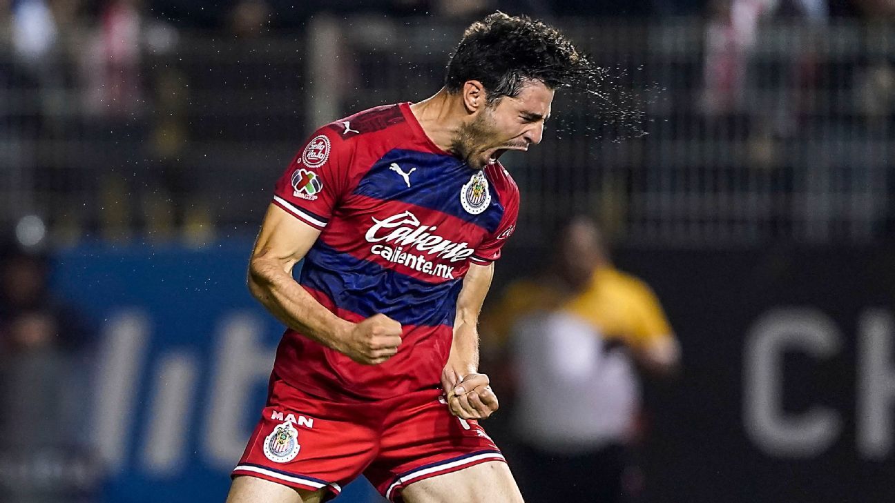 Pollo' Briseño no estaría dispuesto a reducir su sueldo