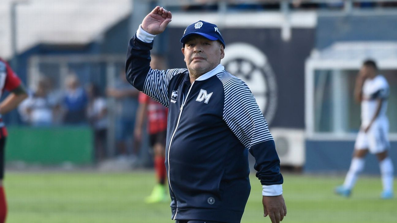 Maradona se llevaría un futbolista de Boca Juniors