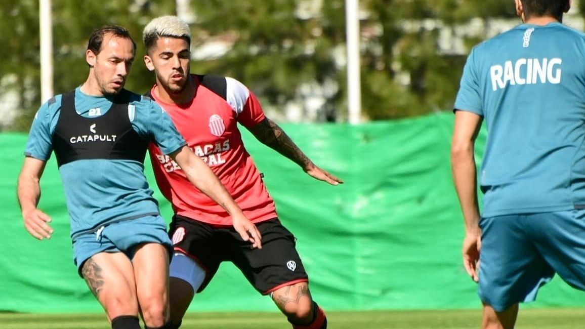 Racing venció a Barracas Central en dos amistosos