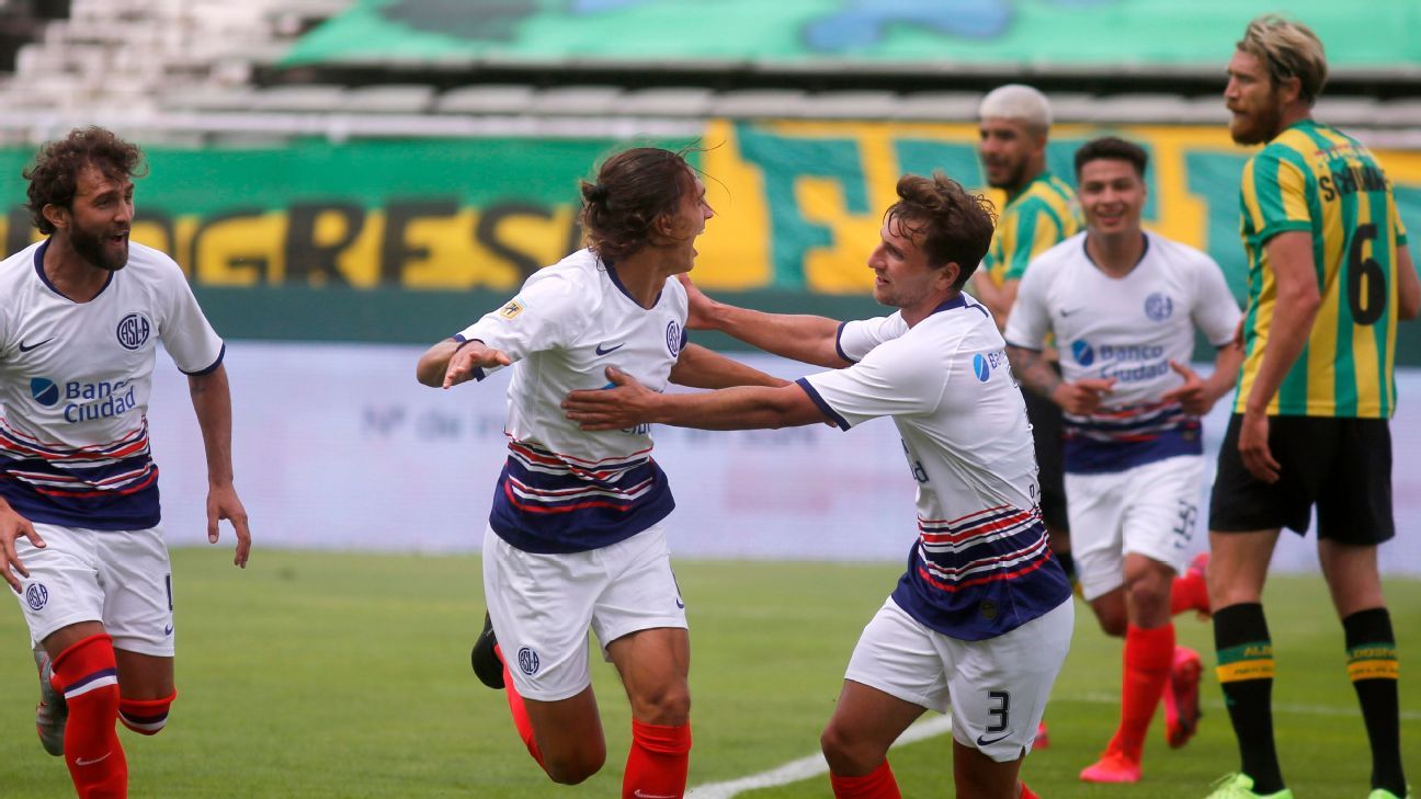San Lorenzo goleó a Alsosivi en la tercera fecha de la Copa Liga Profesional