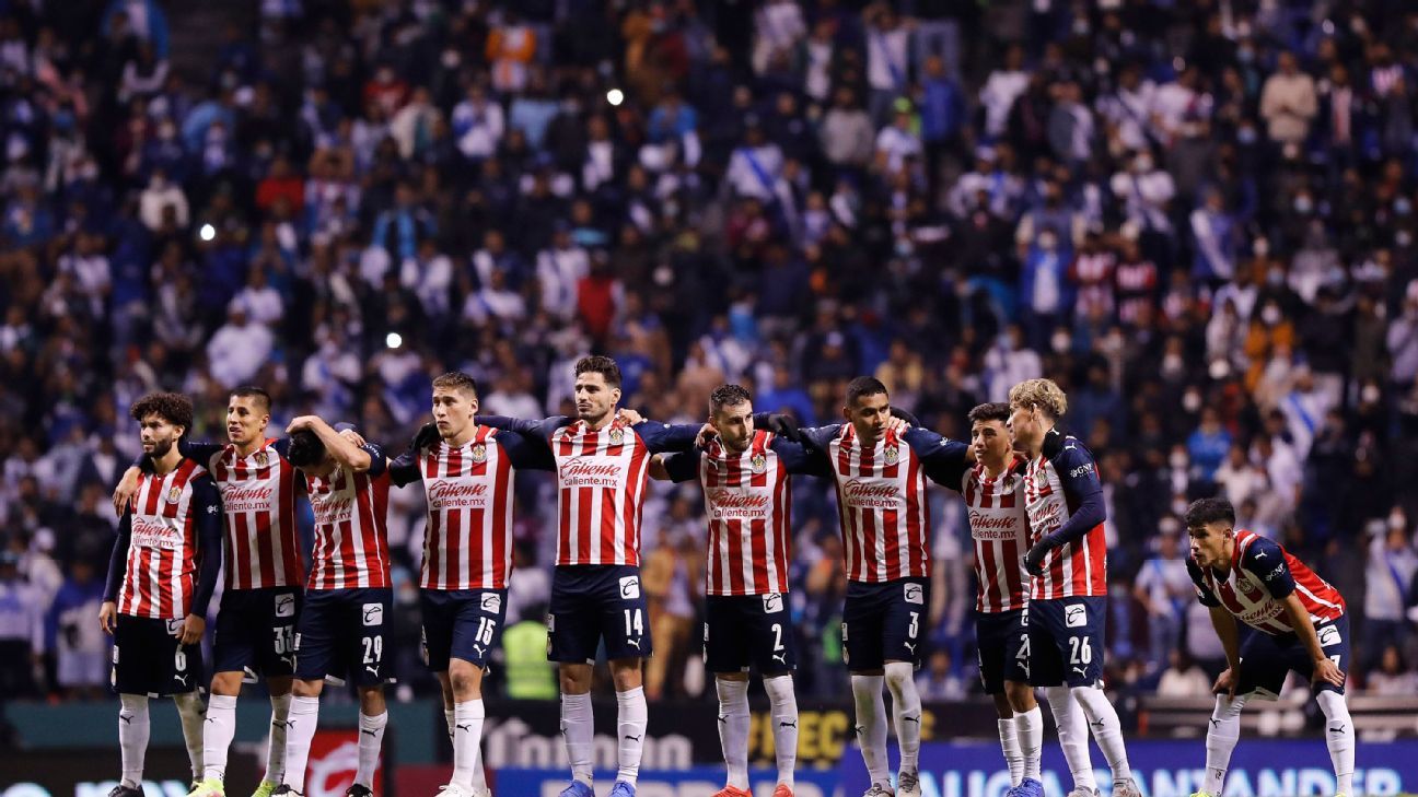 ¿Qué pasó con los refuerzos de Ricardo Peláez después de tres torneos en Chivas?