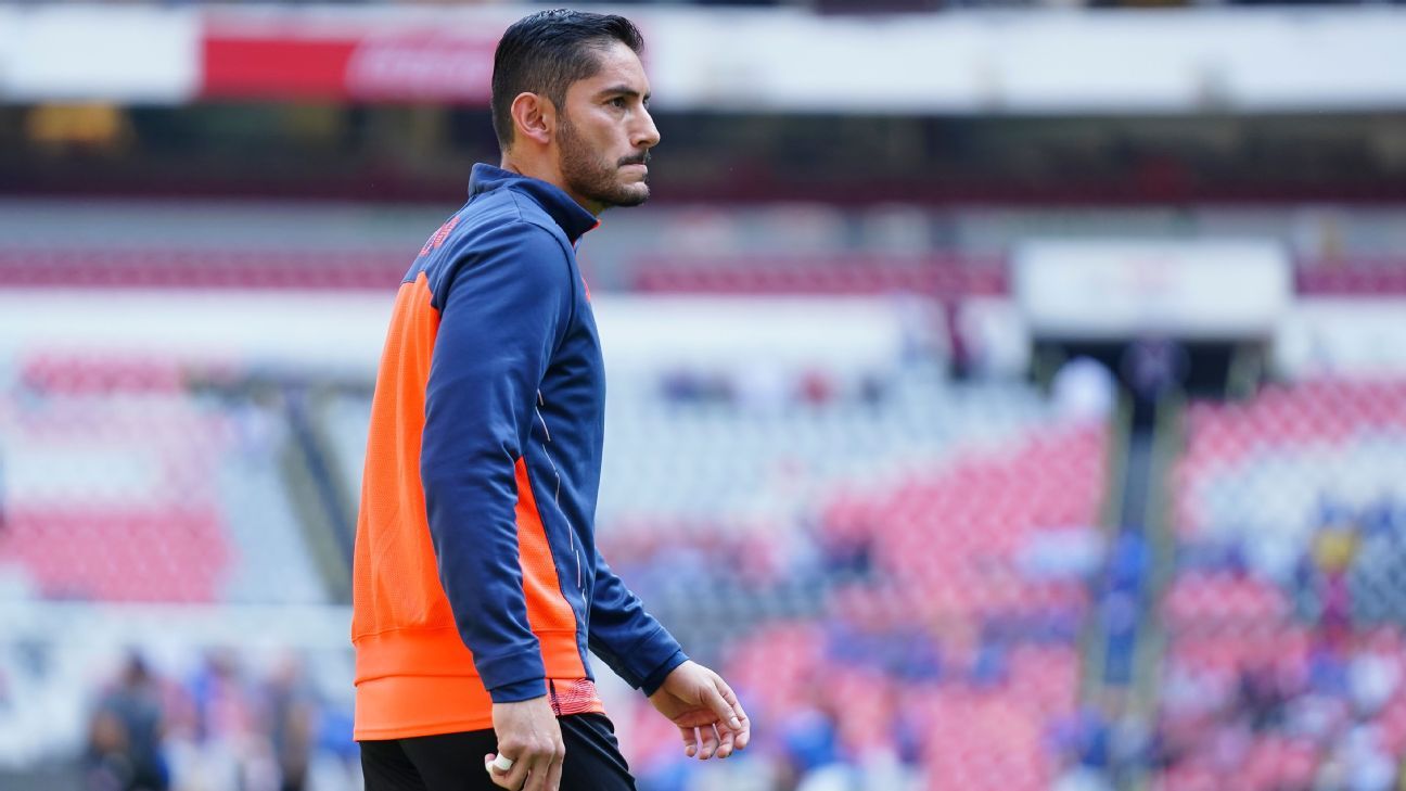 Cruz Azul: Vuelve Corona a la convocatoria, pero se mantiene Jurado como titular