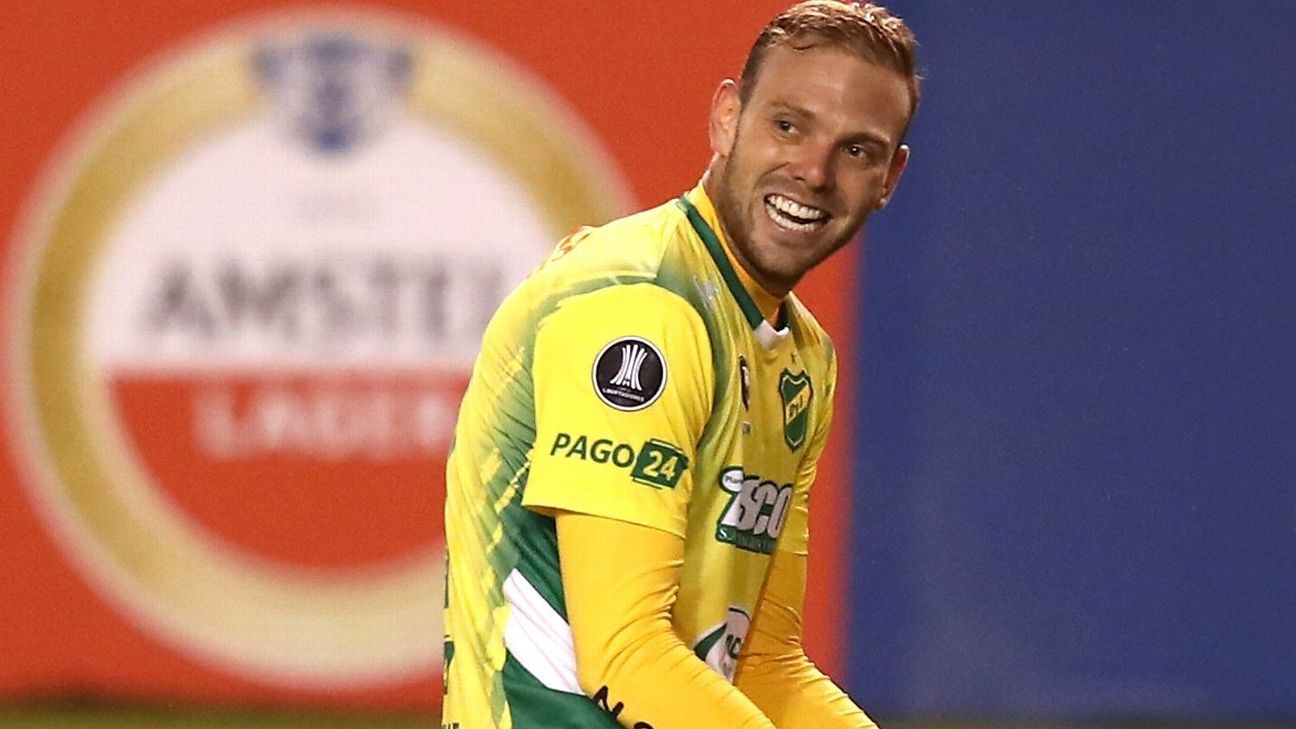 Carlos Rotondi se despide de Defensa y Justicia, se espera en breve se sume a Cruz Azul