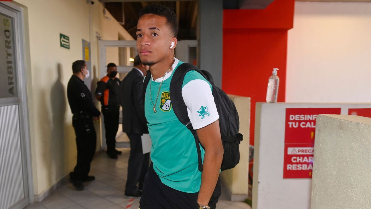 Byron Castillo, en duda para el duelo contra Cruz Azul por situación ante FIFA