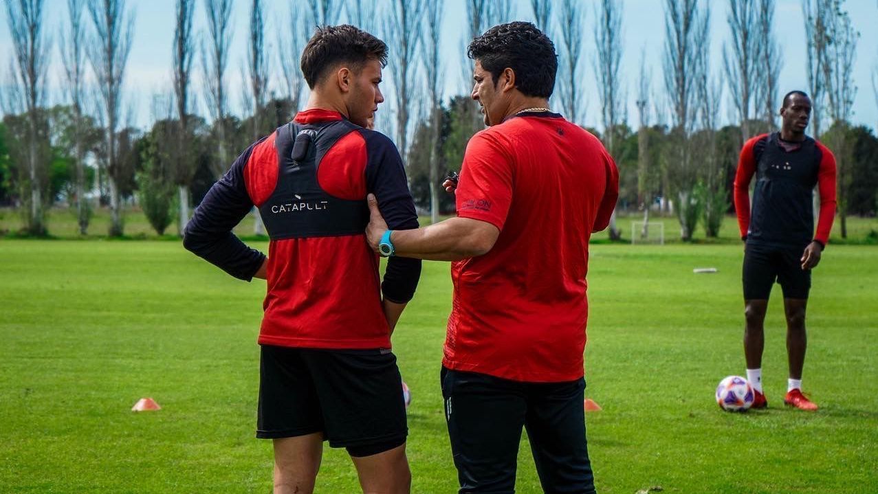 Marcelo Saralegui asumió como director técnico de Colón