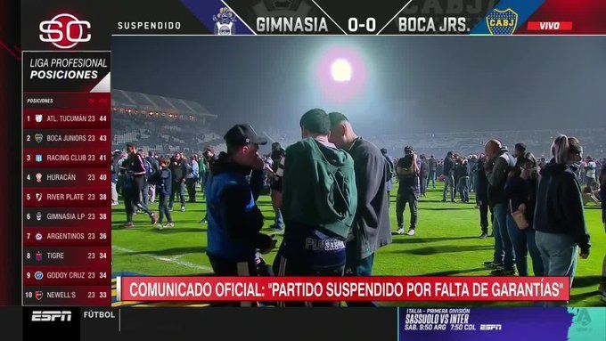 Gimnasia-Boca fue suspendido en La Plata por incidentes y hubo un muerto