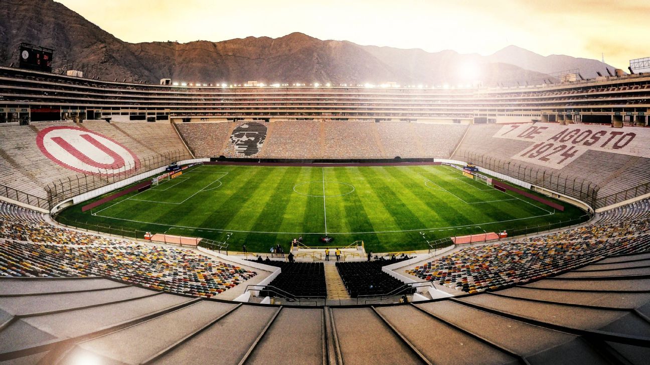 Universitario jugará sin su tribuna occidente contra Sport Huancayo