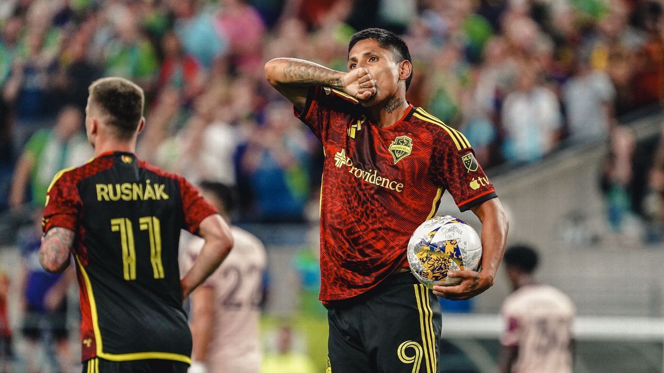 ¿Llegarán a Universitario? Manuel Barreto habló sobre Ruidíaz y Yotún - ESPN