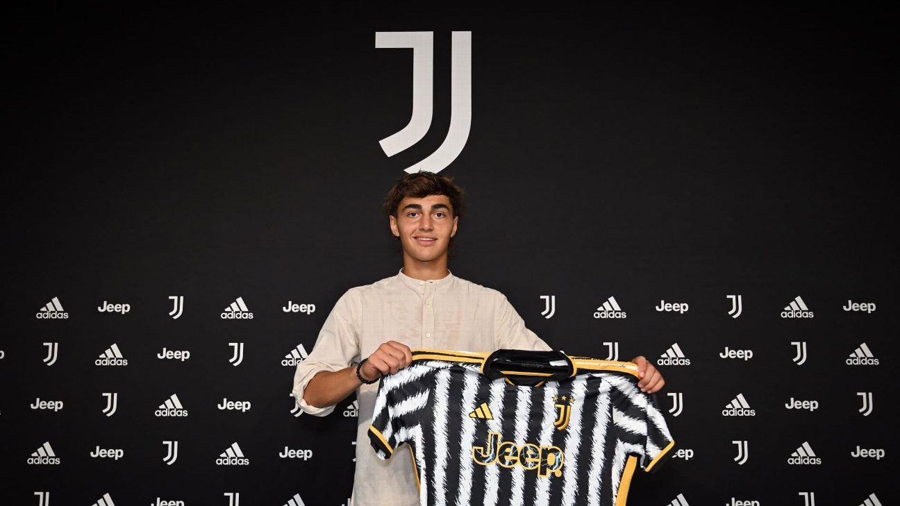 Alfonso Montero, hijo de Paolo, firmó su 1º contrato profesional con Juventus - ESPN