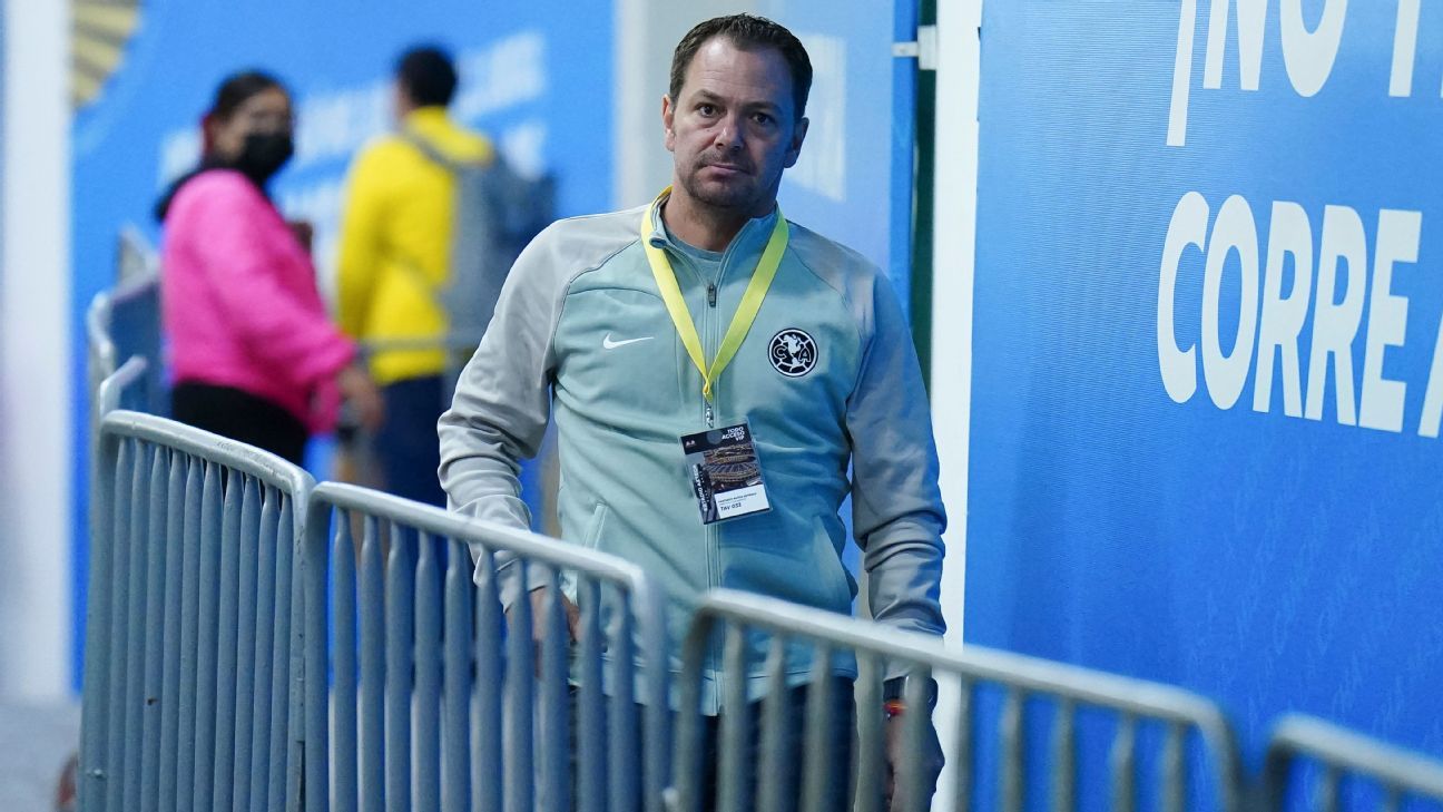 Santiago Baños presume mejoría en defensa del América - ESPN